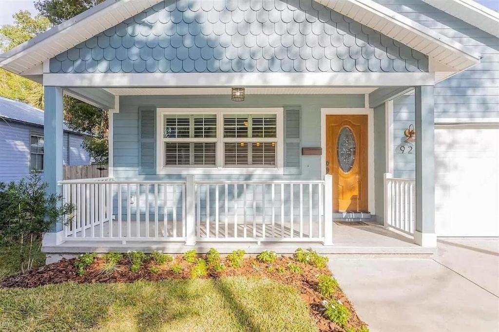 Modern, Upscale, And New Blue Bungalow In The Heart Of Downtown St Augustine سانت أوغيستين المظهر الخارجي الصورة