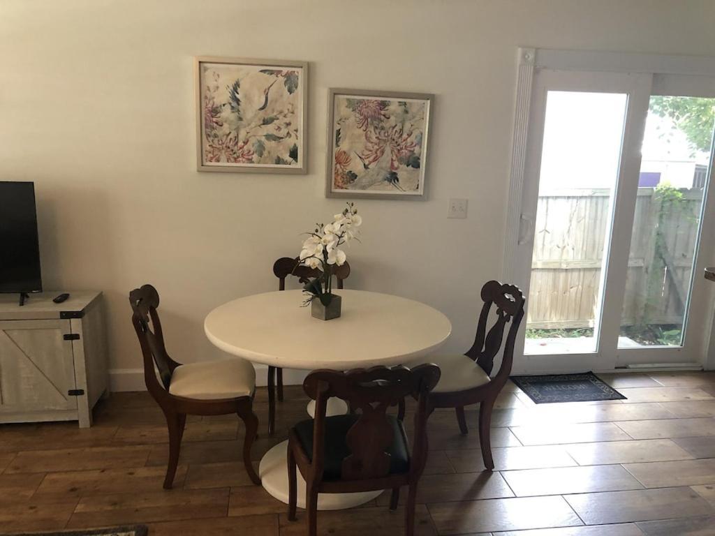 Modern, Upscale, And New Blue Bungalow In The Heart Of Downtown St Augustine سانت أوغيستين المظهر الخارجي الصورة